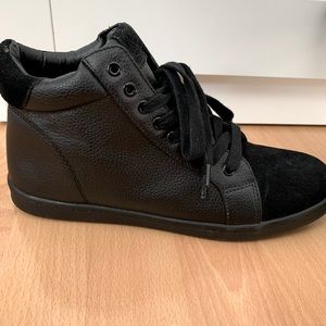 *BUY 2 GET 1 FREE* Black High Top Sneakers